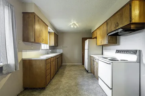 1228 E 11th Street Medford OR 97504