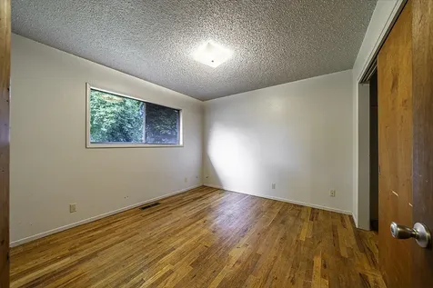 1228 E 11th Street Medford OR 97504