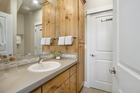 2598 NW Awbrey Point Circle Bend OR 97703