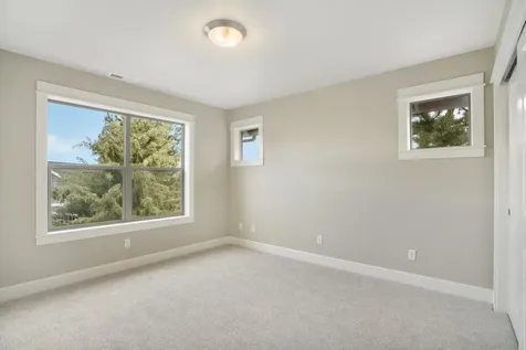 2598 NW Awbrey Point Circle Bend OR 97703