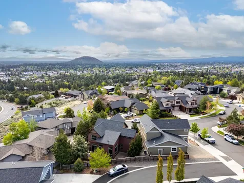 2598 NW Awbrey Point Circle Bend OR 97703