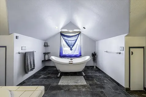 2800 Dead Indian Memorial Road Ashland OR 97520