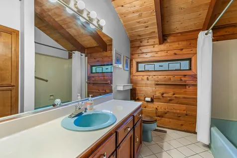 2693 Oak View Circle Medford OR 97504