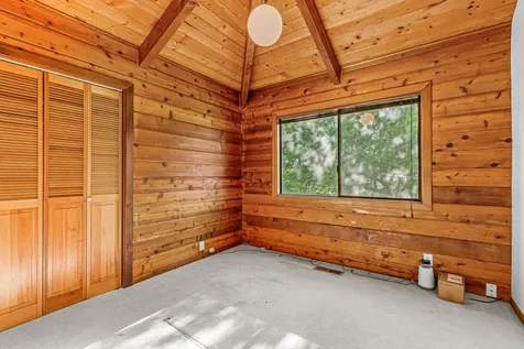 2693 Oak View Circle Medford OR 97504