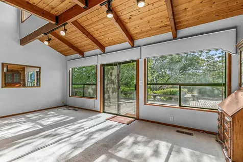 2693 Oak View Circle Medford OR 97504