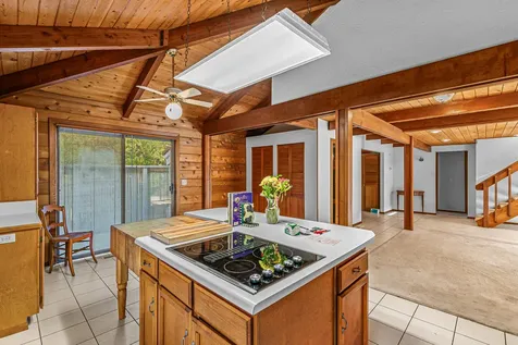 2693 Oak View Circle Medford OR 97504