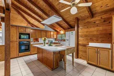 2693 Oak View Circle Medford OR 97504