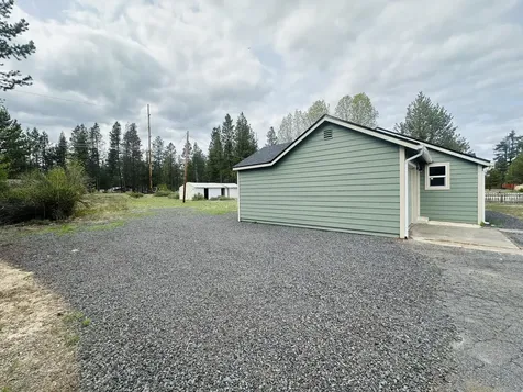 148550 Highway 97 La Pine OR 97739