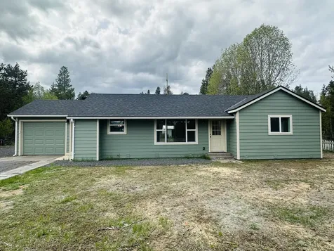 148550 Highway 97 La Pine OR 97739