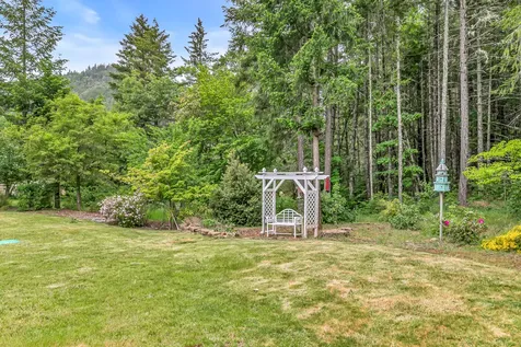 198 Daleo Drive Grants Pass OR 97527