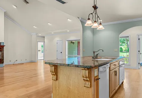 198 Daleo Drive Grants Pass OR 97527