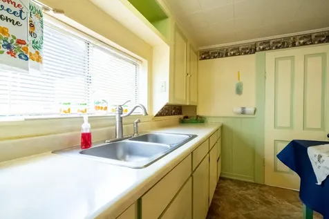 1007 SW Isham Street Grants Pass OR 97526
