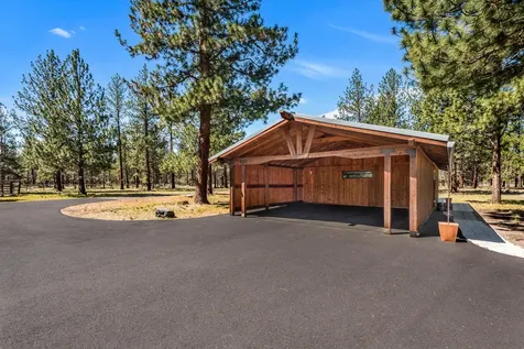 69269 Crooked Horseshoe Road Sisters OR 97759