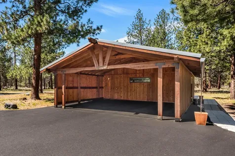 69269 Crooked Horseshoe Road Sisters OR 97759