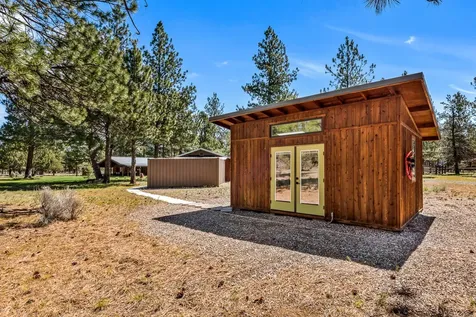 69269 Crooked Horseshoe Road Sisters OR 97759