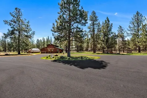 69269 Crooked Horseshoe Road Sisters OR 97759