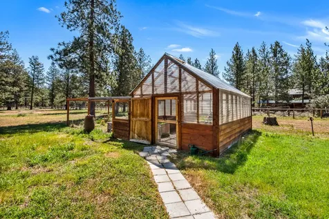 69269 Crooked Horseshoe Road Sisters OR 97759