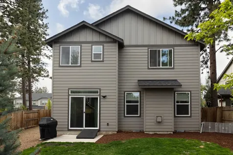 1156 W Hill Avenue Sisters OR 97759