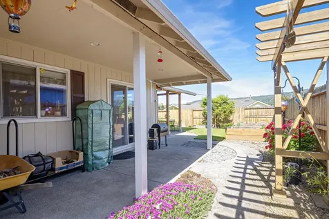 3846 Arrowhead Drive Medford OR 97504