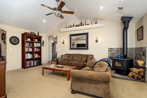 3846 Arrowhead Drive Medford OR 97504