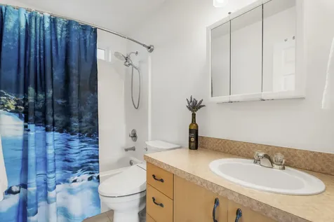 1242 SW Silver Lake Boulevard Bend OR 97702
