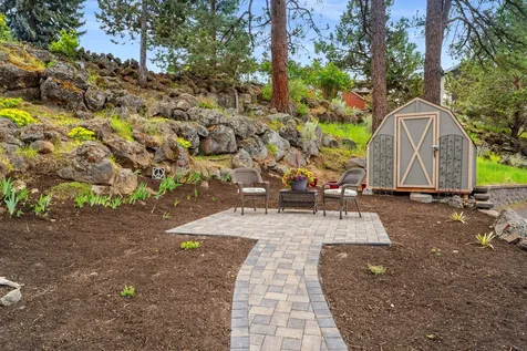 1242 SW Silver Lake Boulevard Bend OR 97702
