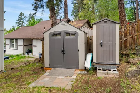 1242 SW Silver Lake Boulevard Bend OR 97702