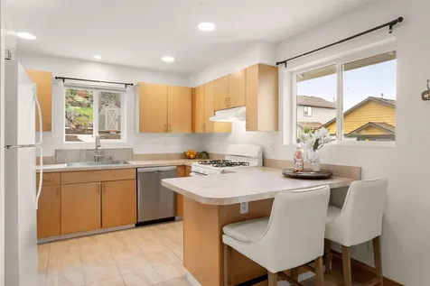 1242 SW Silver Lake Boulevard Bend OR 97702