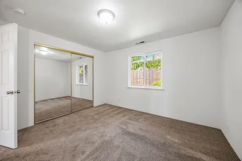 1777 W Harbeck Road Grants Pass OR 97527