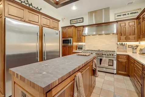 8050 NW Grubstake Way Redmond OR 97756