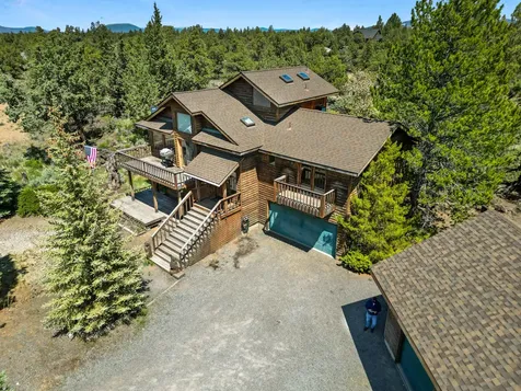 64472 Mcgrath Road Bend OR 97701