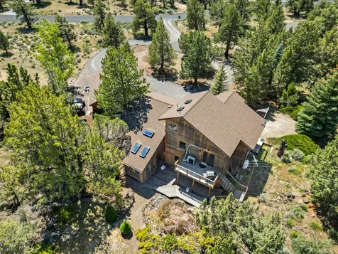 64472 Mcgrath Road Bend OR 97701