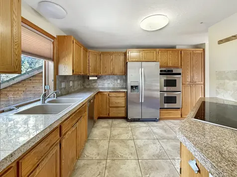 64472 Mcgrath Road Bend OR 97701