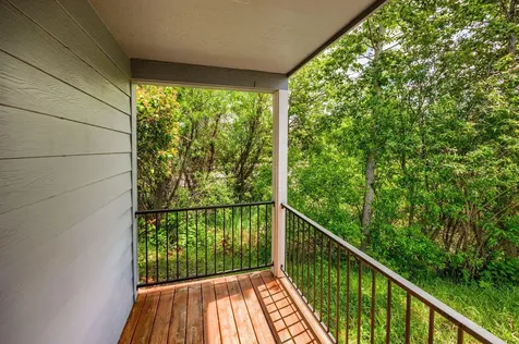 138 Crocker Street Ashland OR 97520