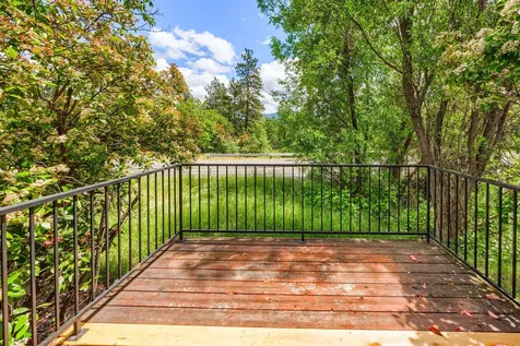 138 Crocker Street Ashland OR 97520