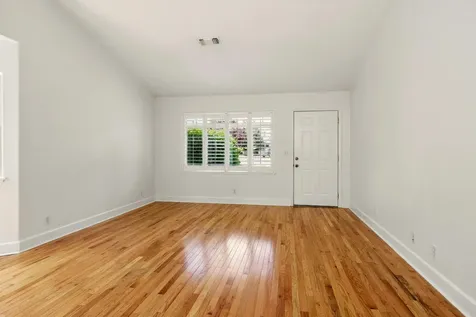 138 Crocker Street Ashland OR 97520