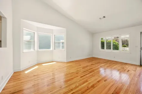 138 Crocker Street Ashland OR 97520