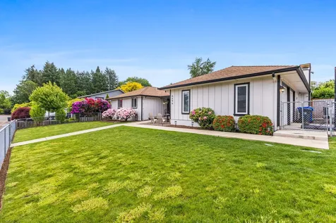 6696 Doral Drive SE Salem OR 97306