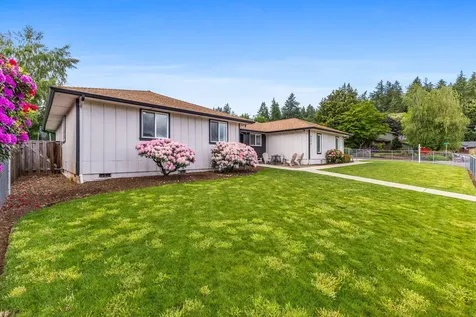 6696 Doral Drive SE Salem OR 97306