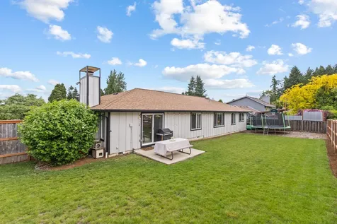 6696 Doral Drive SE Salem OR 97306