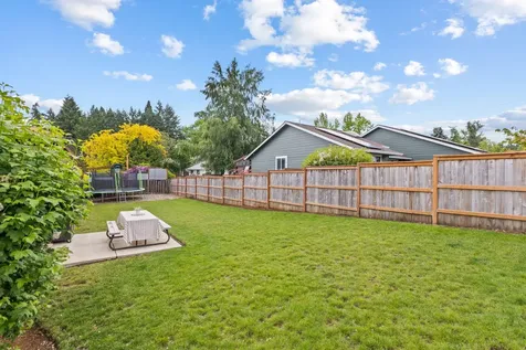 6696 Doral Drive SE Salem OR 97306