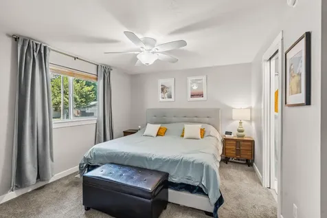 1201 Kelly Street Medford OR 97501
