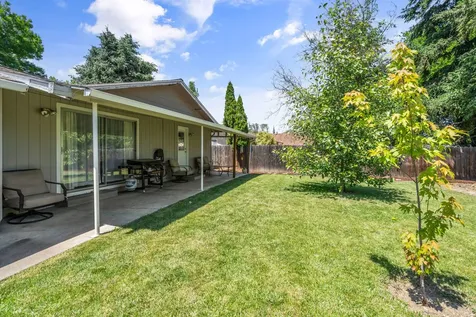 1201 Kelly Street Medford OR 97501