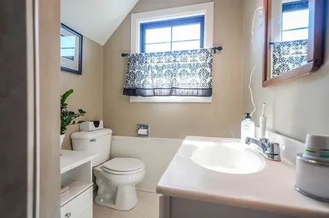 1527 Pacific Terrace Klamath Falls OR 97601