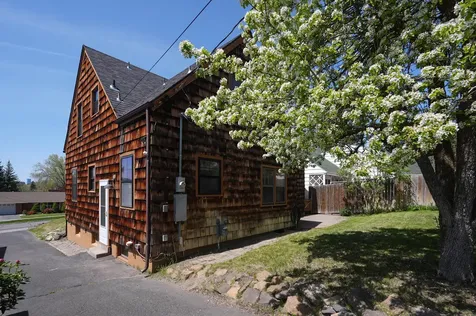 1527 Pacific Terrace Klamath Falls OR 97601