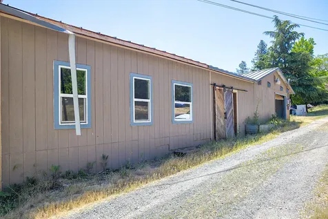 251 W Savage Creek Road Grants Pass OR 97527