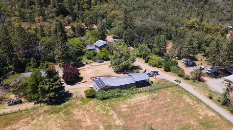 251 W Savage Creek Road Grants Pass OR 97527