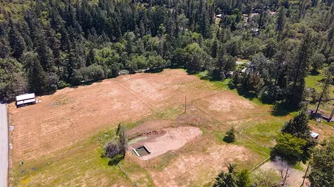 251 W Savage Creek Road Grants Pass OR 97527