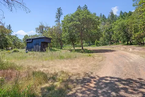 251 W Savage Creek Road Grants Pass OR 97527
