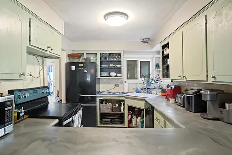 251 W Savage Creek Road Grants Pass OR 97527
